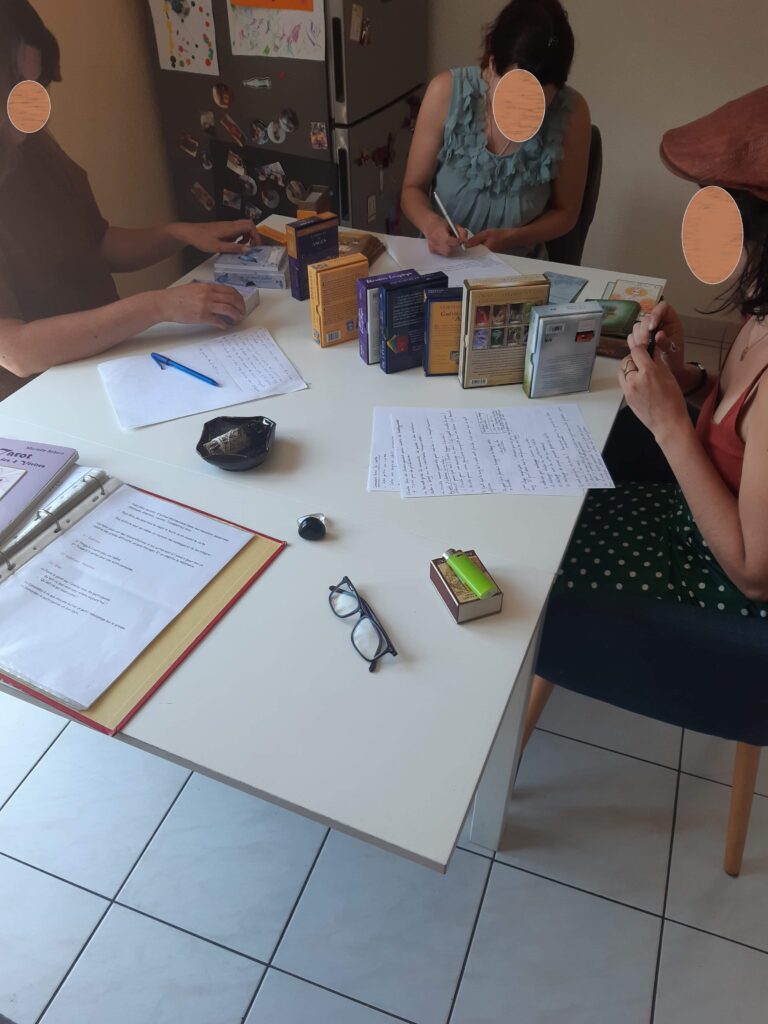 formation pour apprendre à tirer les cartes en Creuse